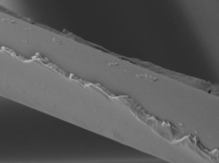 Kohlenstofffaser mit nasschemischer Phenolharz-Beschichtung